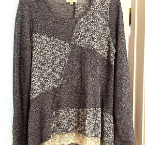 Ladies size L Umgee blue light weight tunic sweater